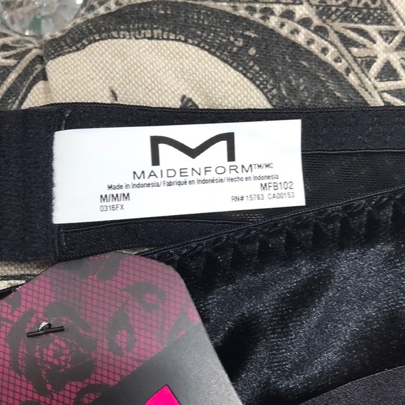 🛍3/$30🛍 Maidenform Super Sexy Lace Garter Belt - Picture 7 of 9